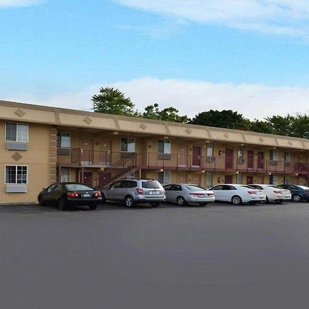 Rodeway Inn Saint Joseph Exterior foto