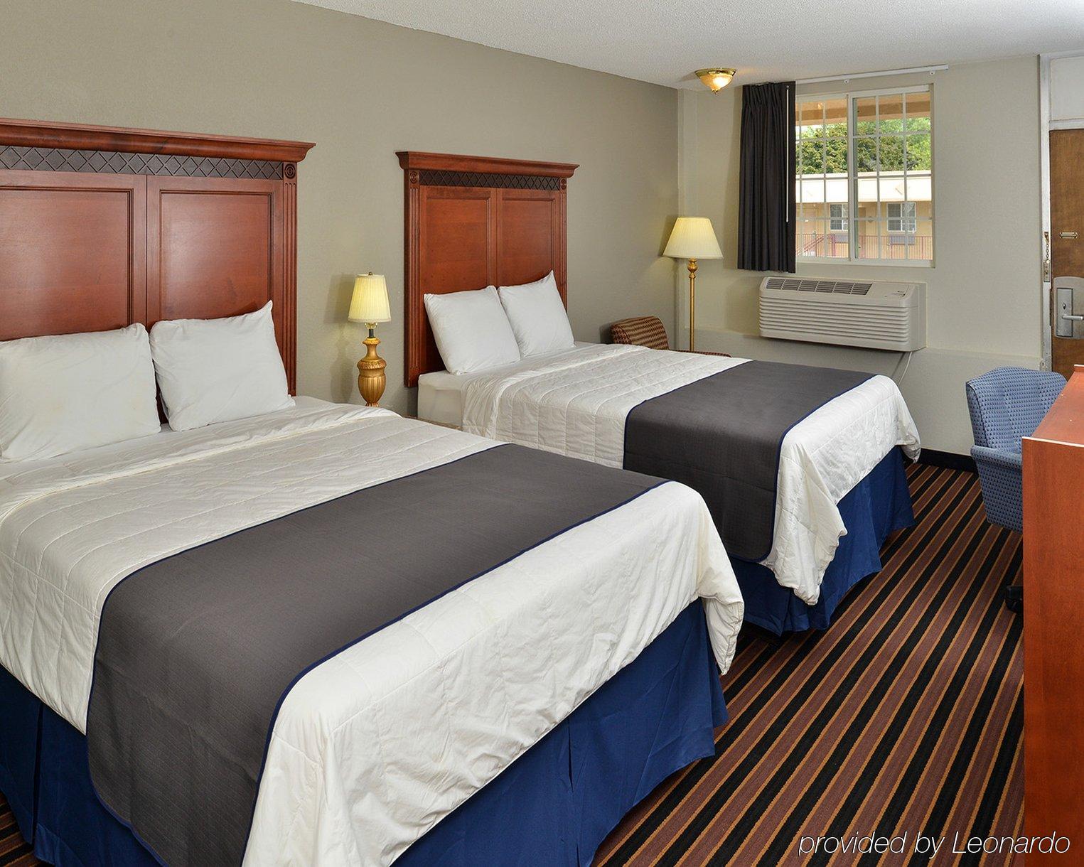 Rodeway Inn Saint Joseph Exterior foto